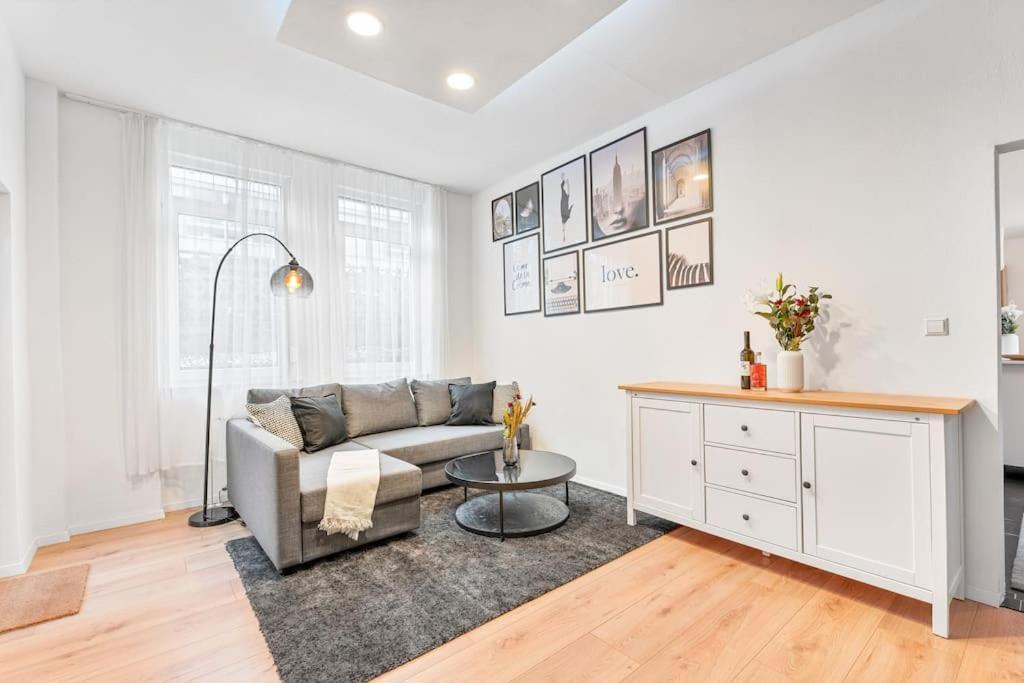 3-Zimmer-Wohnung In レーオンベルク エクステリア 写真