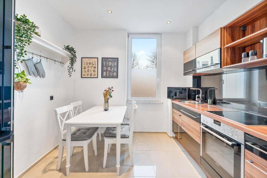 3-Zimmer-Wohnung In レーオンベルク エクステリア 写真